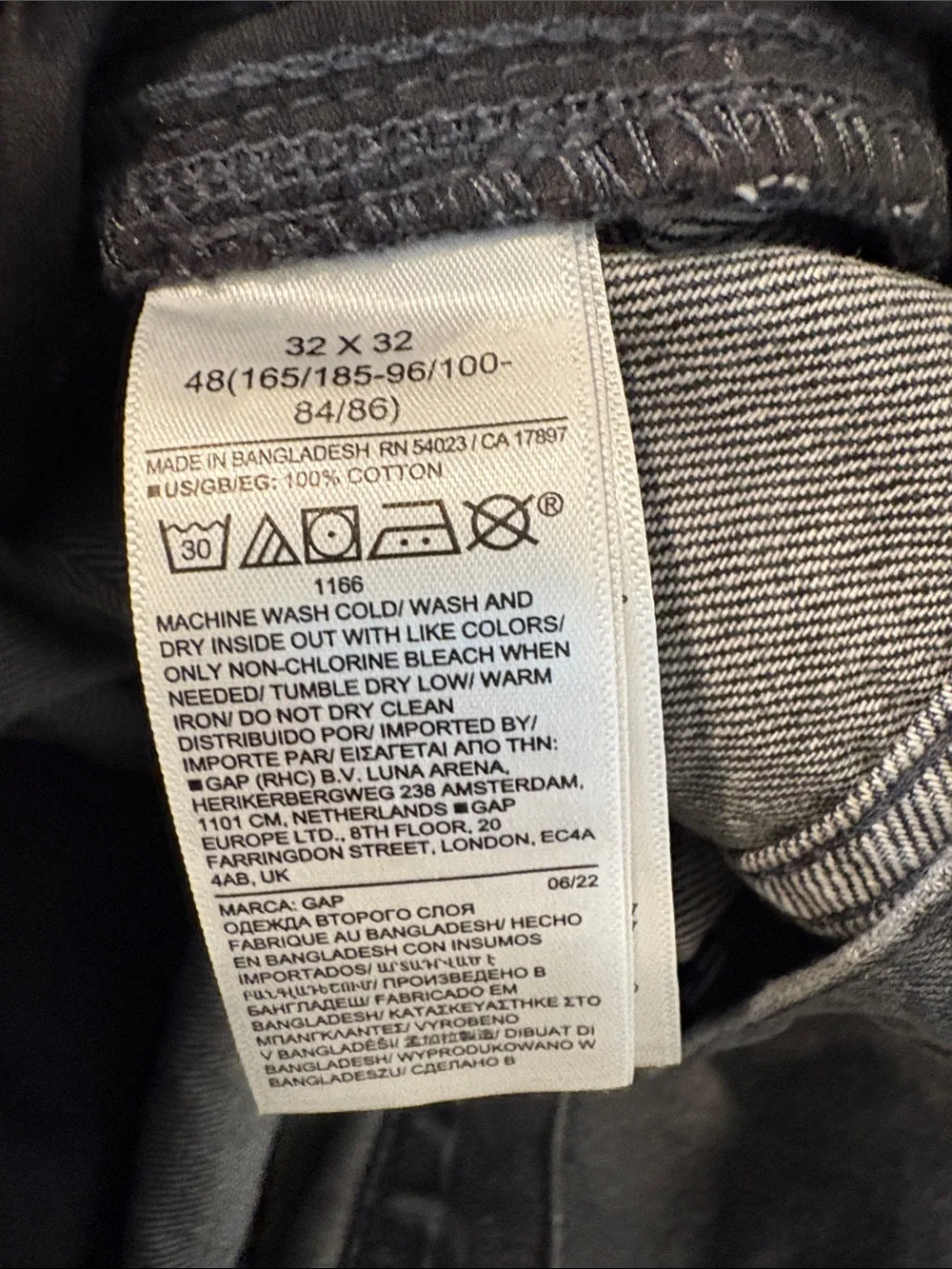 Gap Men’s Classic Black Wash Original Straight-Leg Jeans Size 32/30